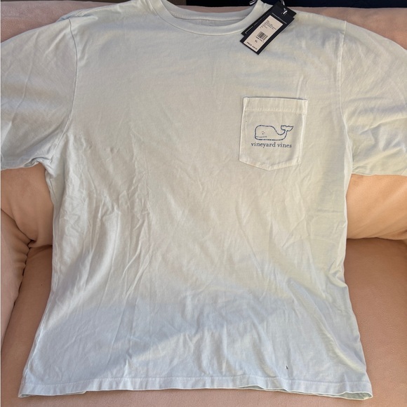 Vineyard Vines Other - Vineyard Vines Men's Surf Blue Vintage Whale Pocket Tee